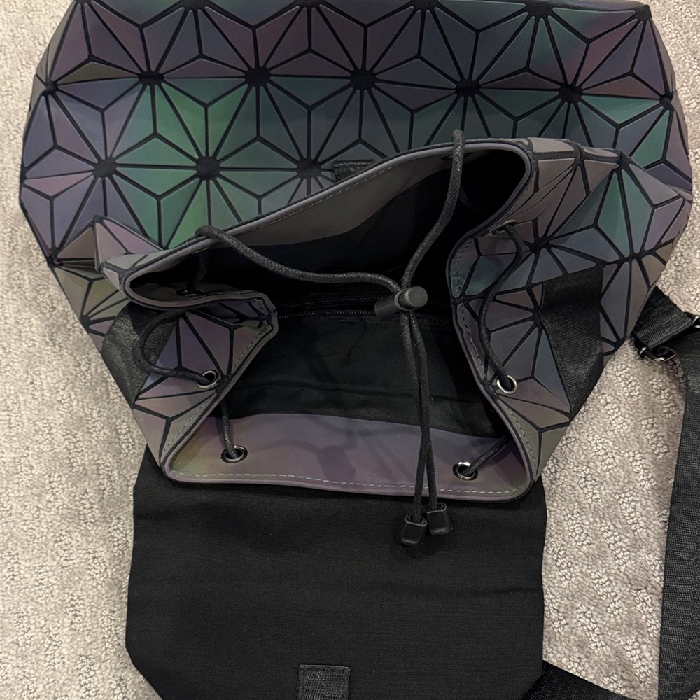 Geometric Patterned Backpack - Black And Green - image 5